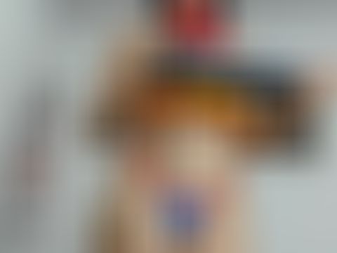 Donna777 Tiny Tits webcam from Brazil